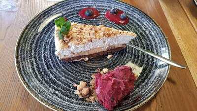 Moo Moo Steak & Burger Club