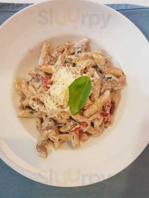 Brocci - Pizza * Pasta * Kawa