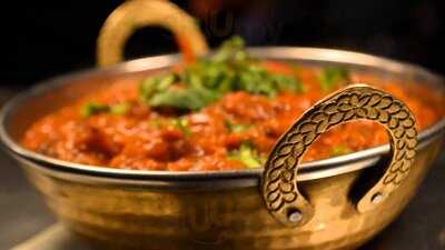 Indus Tandoor