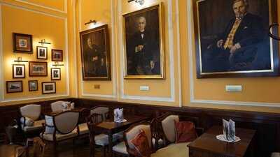 Pijalnia Czekolady E.wedel Staroświecki Sklep