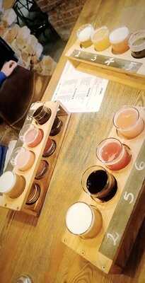 Drugie Dno - Nowogrodzka