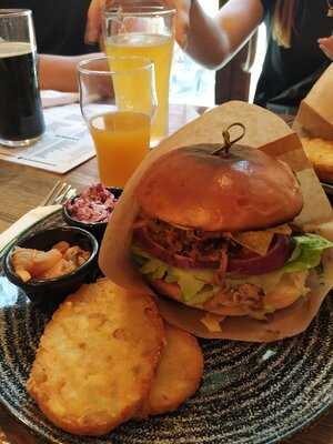 Drugie Dno - Nowogrodzka