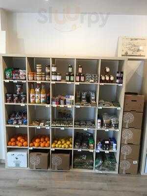 Deli&winebar Siga-siga