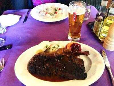 Ratuszova Restauracja & Apartamenty