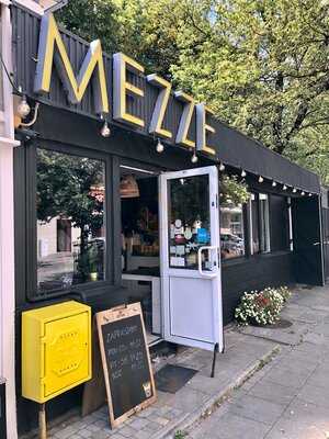 Mezze Middle Eastern Restaurant