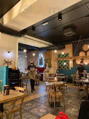 Chmeli Suneli - Tak Smakuje Goscinnosc