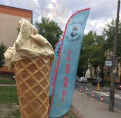 Serwus Syrena - Lody Rzemieślnicze