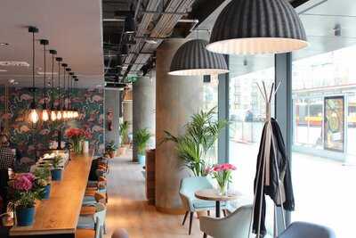 Etno Cafe Metro Politechnika