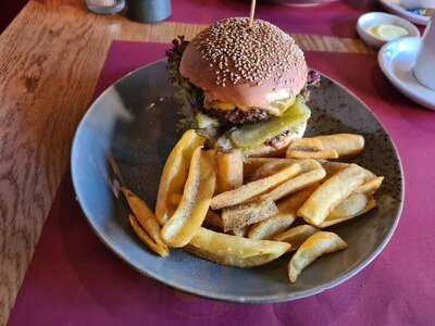 Tom's Diner Family Restaurant