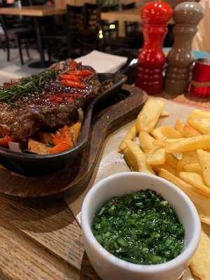 Tom's Diner Family Restaurant