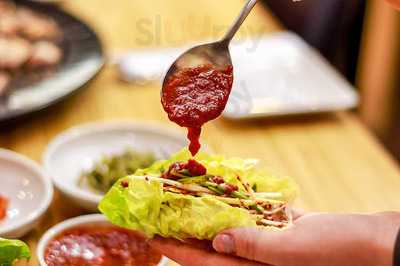 Gung Koreańska Restauracja & Grill