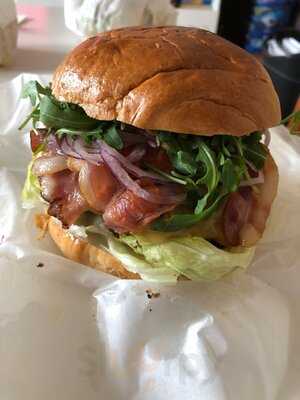 Maksmak Burger & Pasta