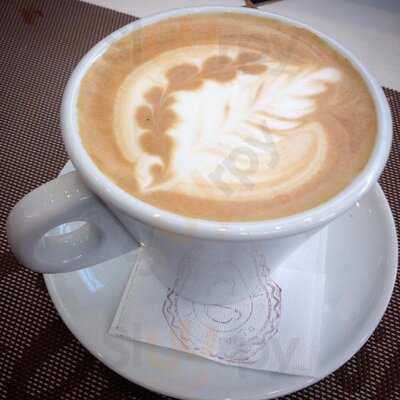 Cynamon Bistro & Caff'e