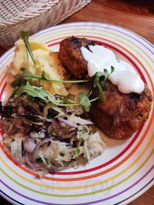 Wawel Falafel & Hummus