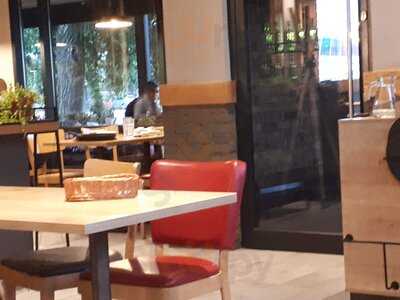 Pizza Hut Warszawa Toruńska