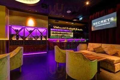 Secrets Lounge&wine