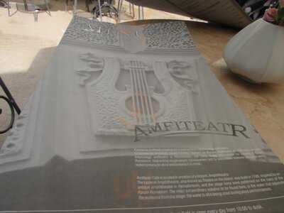 Amfiteatr Cafe