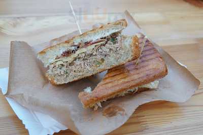 Mo'jo Sandwiches