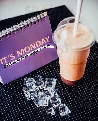 Clouds Ice Cream & Milkshakes