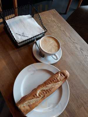 Gorąco Polecam - Zajączka