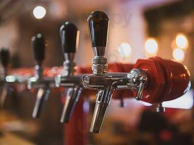 Kura Buffalo Wings & Craft Beer