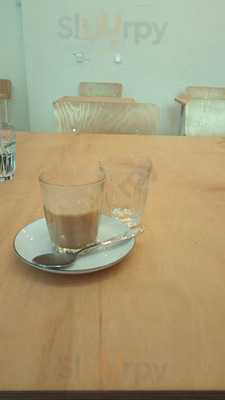 HaŁas Vinyl + Coffee