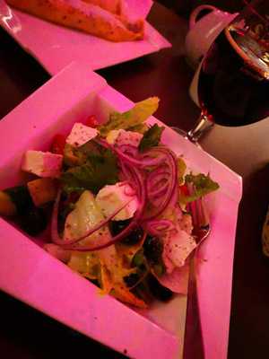 Duo Cafe & Cocktail Bar