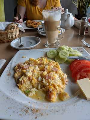 Belagio Cafe & Grill