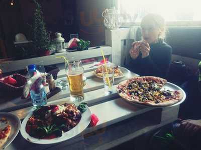 Pan & Cake Pizzeria Creperia