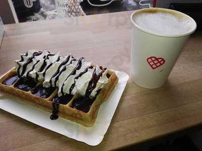 Luks Cafe-  Espresso Bar