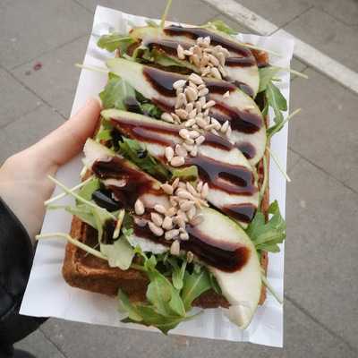 Luks Cafe-  Espresso Bar