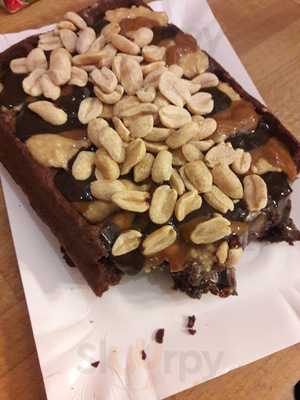 Luks Cafe-  Espresso Bar