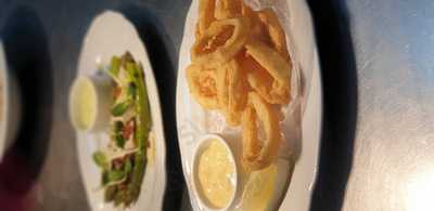 Tuttobene Italian Bistro