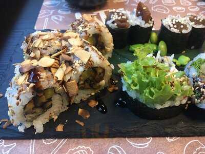Yami Vegan Sushi