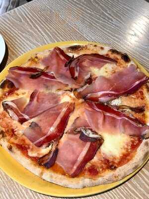 Cotto E Crudo Restaurant Pizza & Wine