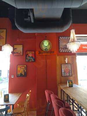 Ministerstwo śledzia I Wódki