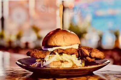 Trinity Burger House