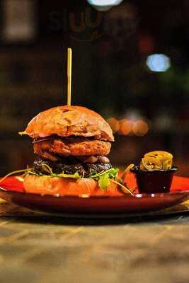 Trinity Burger House