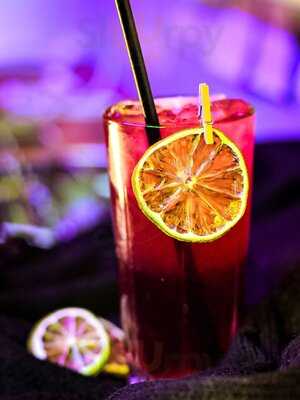 Trinity Burger House