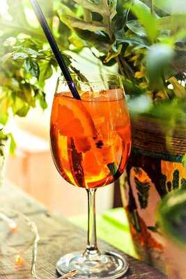 Trinity Burger House