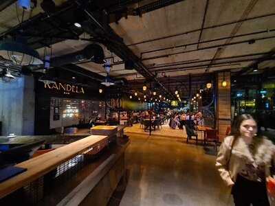 Food Hall Elektrownia Powiśle