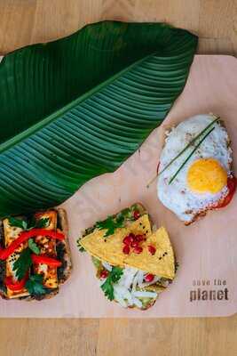 Save The Planet Chill & Restaurant