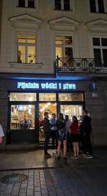 Pijalnia Wodki I Piwa