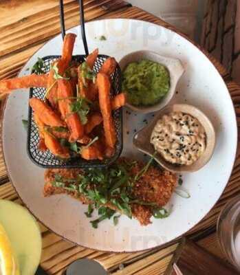 Wyrolowani - Food, Friends & More