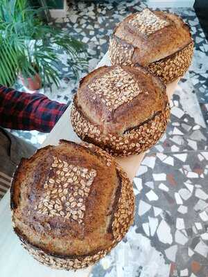 Pastel Bread & Other Stories