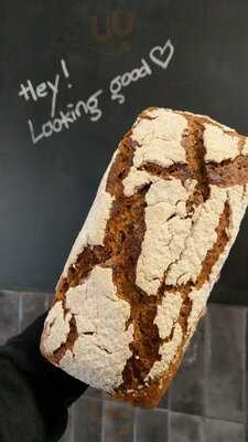 Pastel Bread & Other Stories