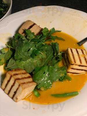 Dock19 By Mateusz Gessler