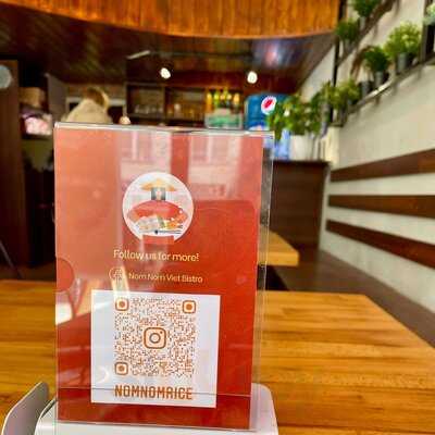 Nom Nom Viet Bistro