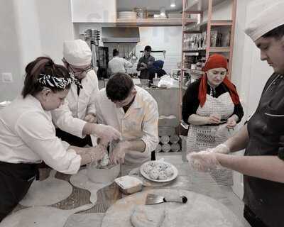 Kobiety Wędrowne W Kuchni Konfliktu