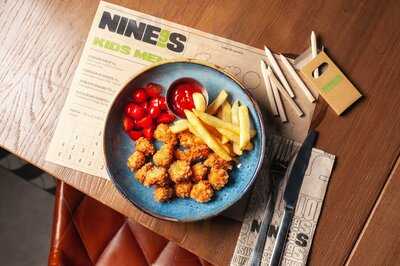 Nine's Restaurant & Sportsbar